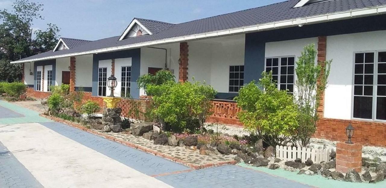 Seri Kenangan Kota Samarahan Extérieur photo