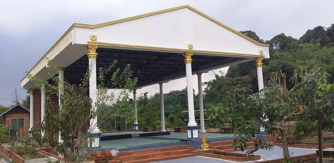 Seri Kenangan Kota Samarahan Extérieur photo